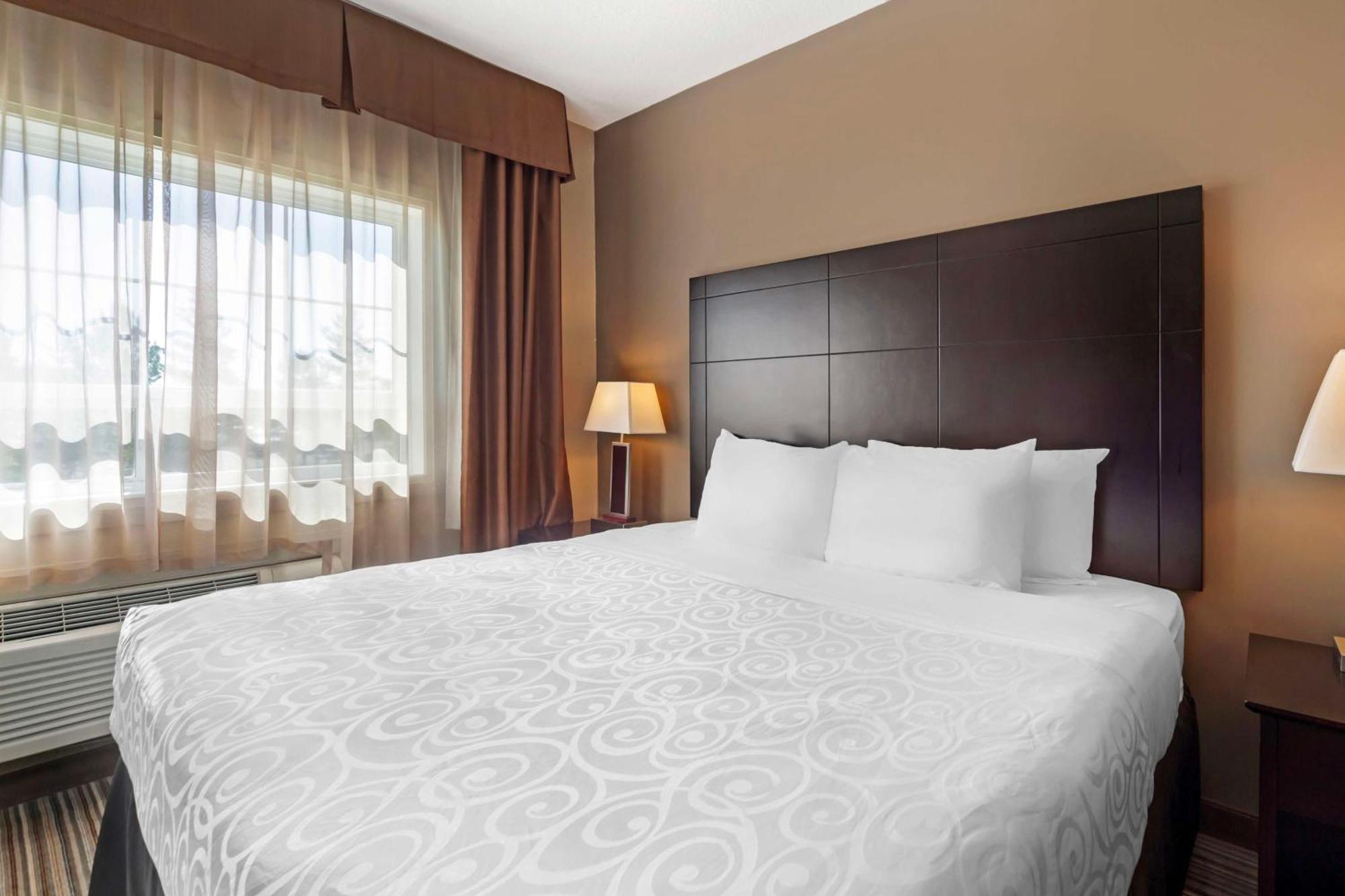 Best Western Plus Peace River Hotel & Suites Eksteriør billede