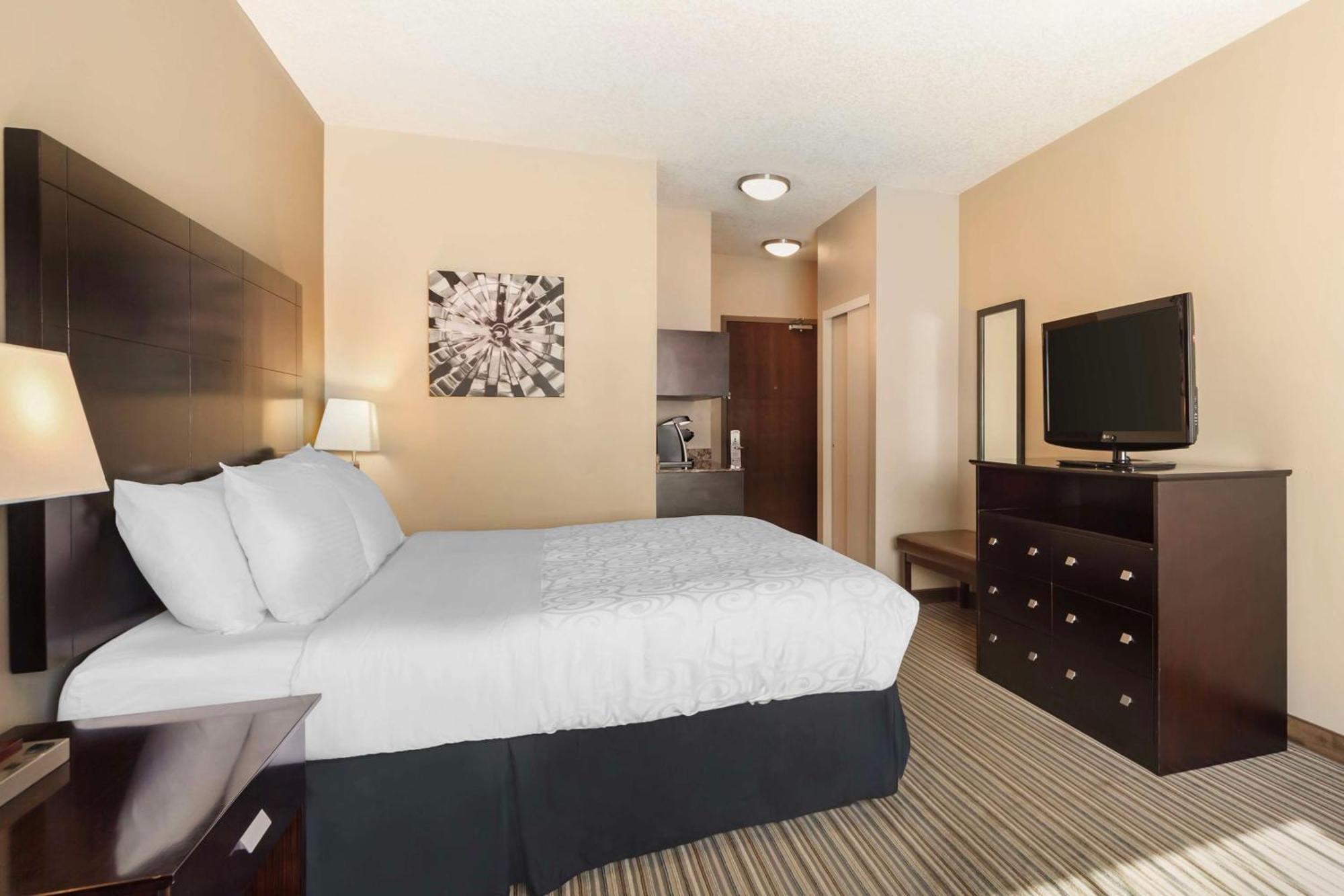 Best Western Plus Peace River Hotel & Suites Eksteriør billede