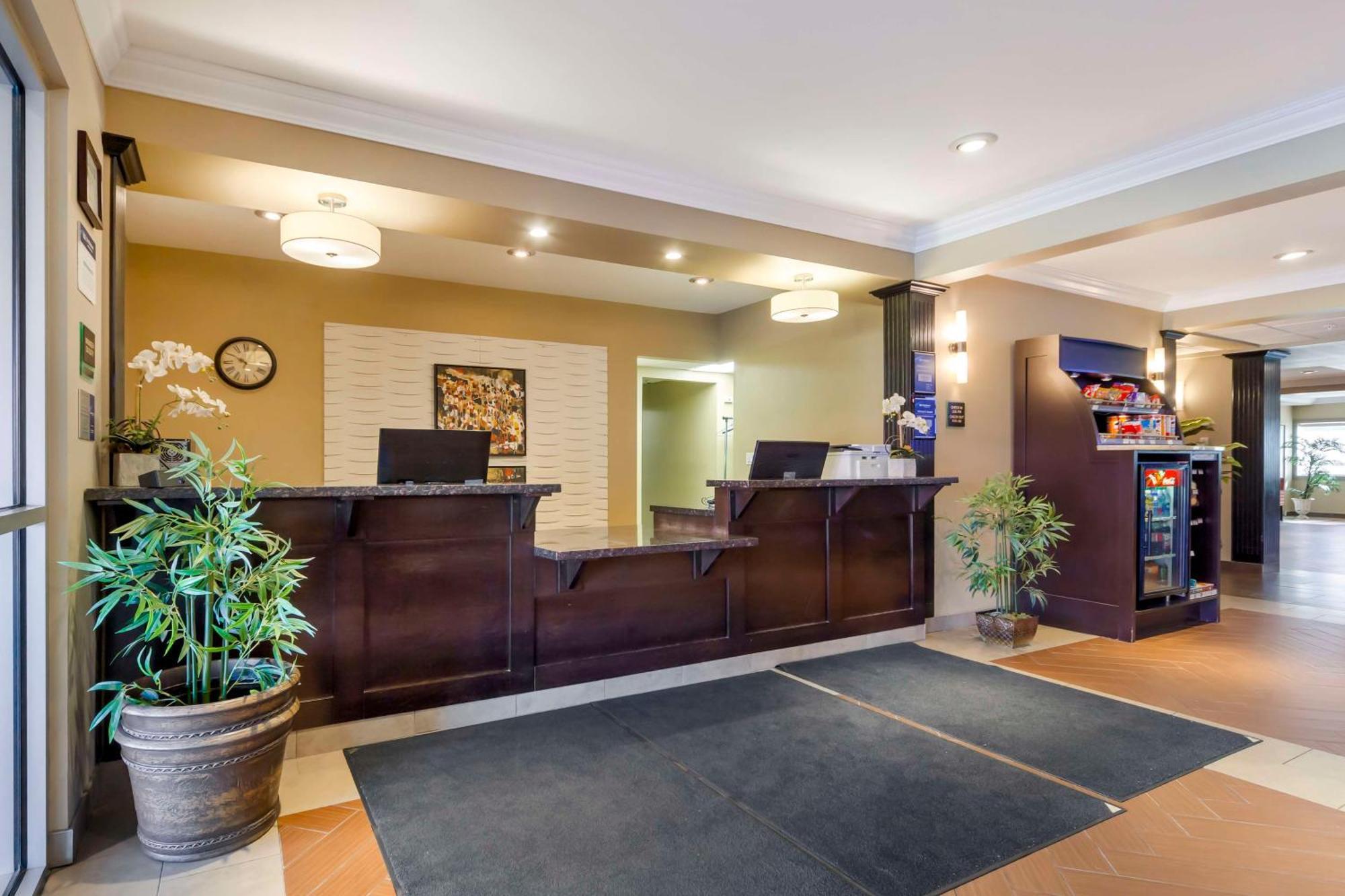 Best Western Plus Peace River Hotel & Suites Eksteriør billede