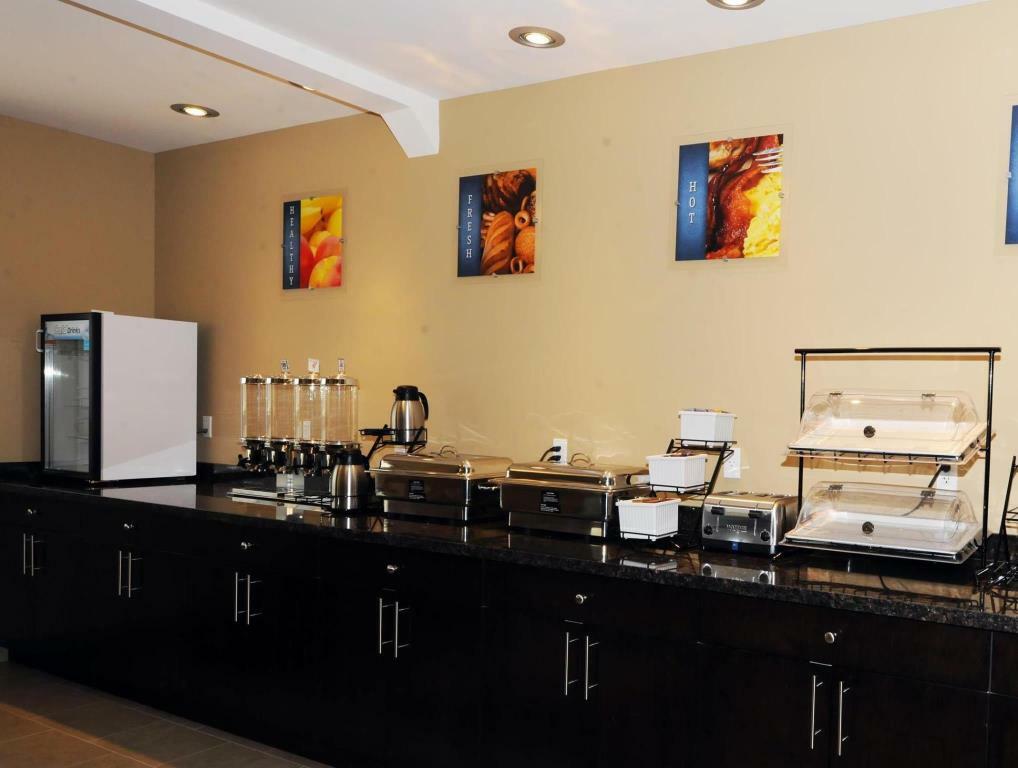 Best Western Plus Peace River Hotel & Suites Eksteriør billede