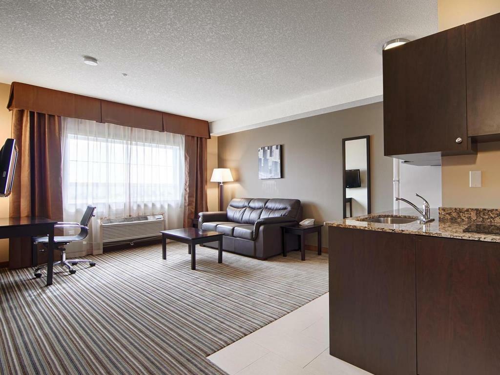 Best Western Plus Peace River Hotel & Suites Eksteriør billede